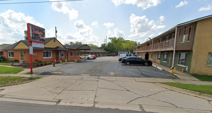 Bungalow Motel - 2021 Street View